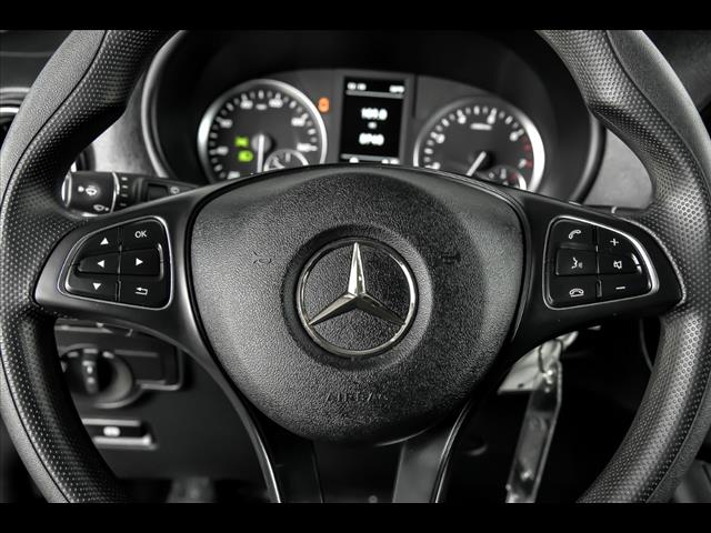 2023 Mercedes-Benz Metris Passenger