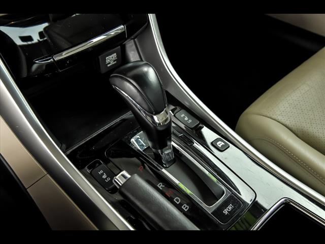 2017 Honda Accord Hybrid EX-L