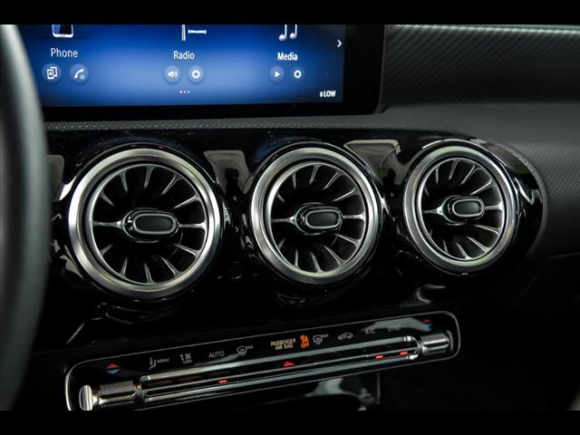 2025 Mercedes-Benz CLA CLA 250 4MATIC