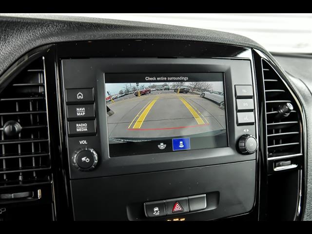 2023 Mercedes-Benz Metris Passenger