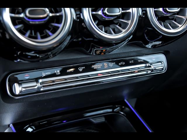2025 Mercedes-Benz GLB GLB 250 4MATIC