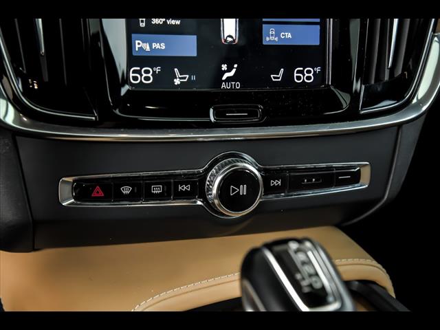 2019 Volvo V90 T6 Inscription