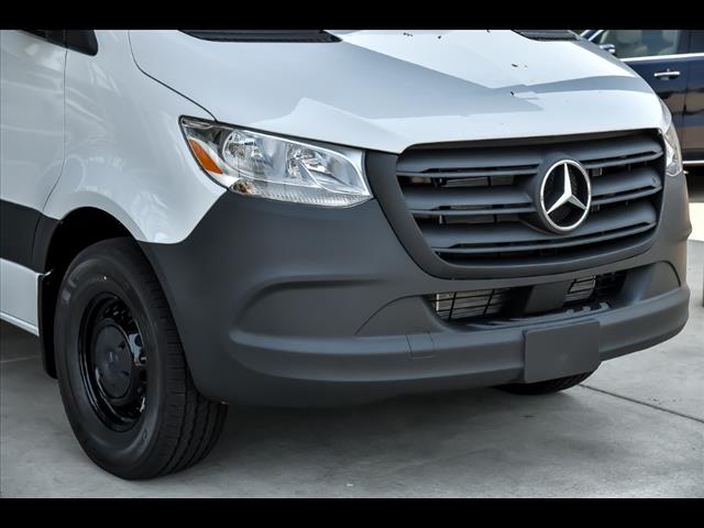2025 Mercedes-Benz Sprinter 2500
