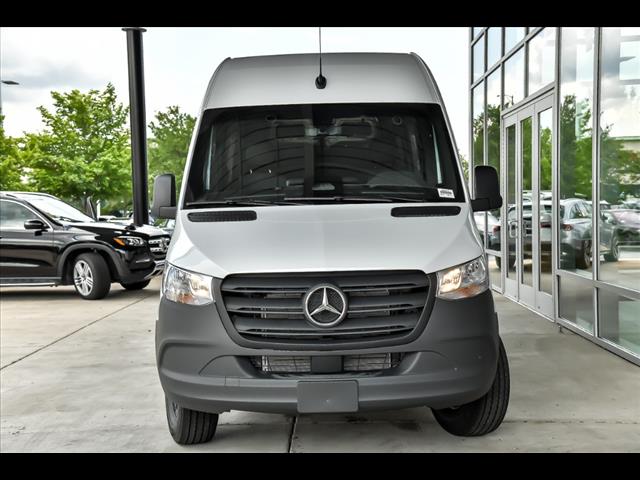 2025 Mercedes-Benz Sprinter 2500