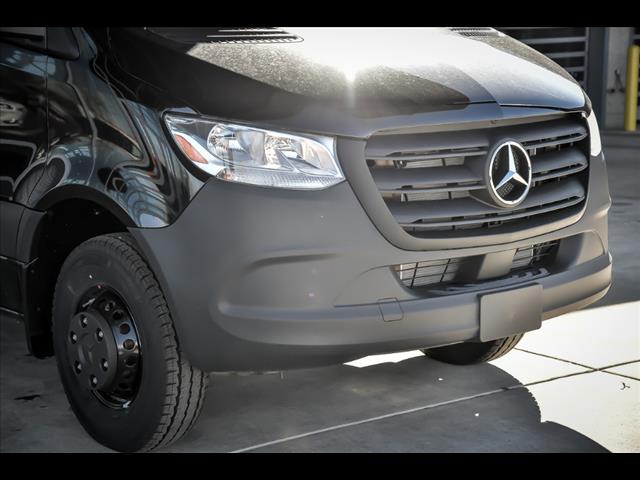 2025 Mercedes-Benz Sprinter 3500