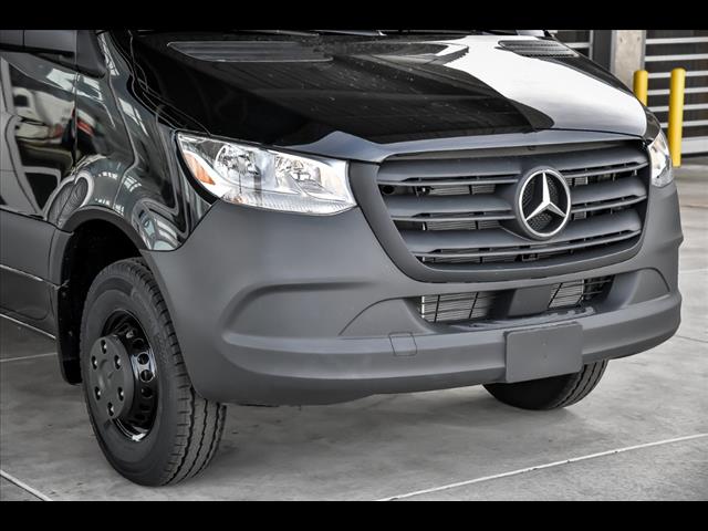 2025 Mercedes-Benz Sprinter 3500