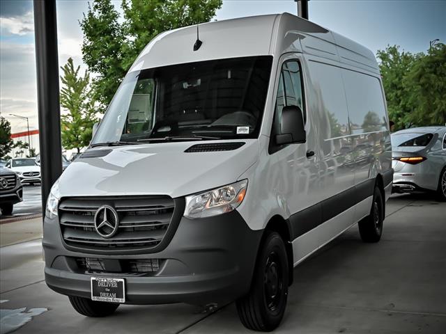 2025 Mercedes-Benz Sprinter 2500