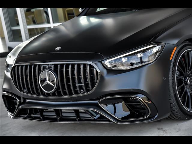 2025 Mercedes-Benz S-Class AMG S 63 E Performance