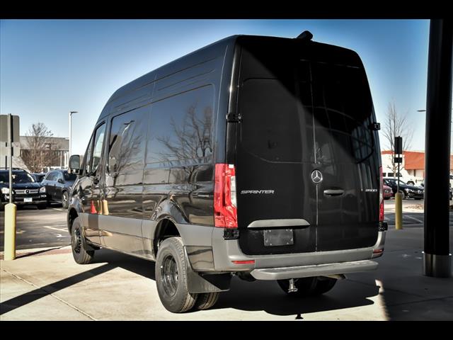 2025 Mercedes-Benz Sprinter 3500