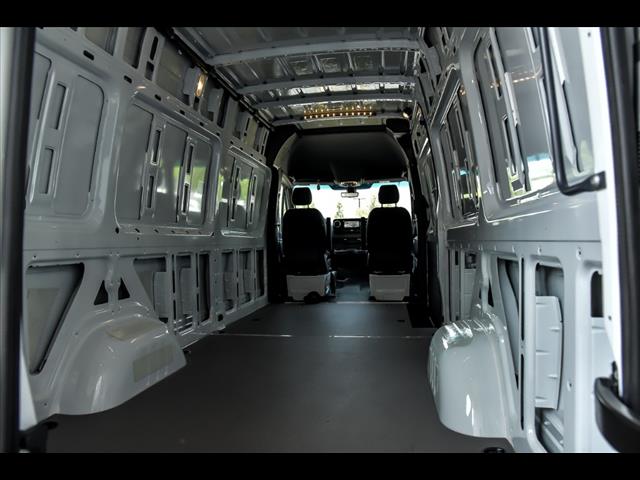 2025 Mercedes-Benz Sprinter 2500