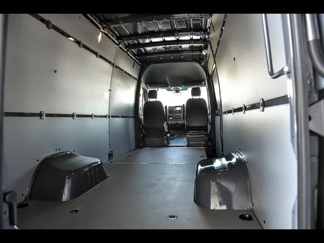 2025 Mercedes-Benz Sprinter 3500XD