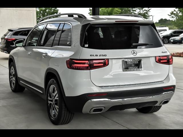 2025 Mercedes-Benz GLB GLB 250 4MATIC