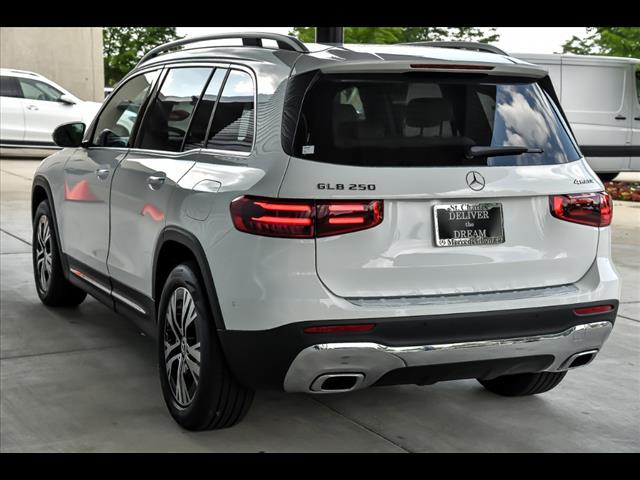 2025 Mercedes-Benz GLB GLB 250 4MATIC