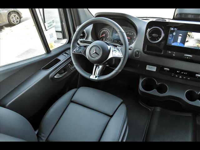 2025 Mercedes-Benz Sprinter 3500XD