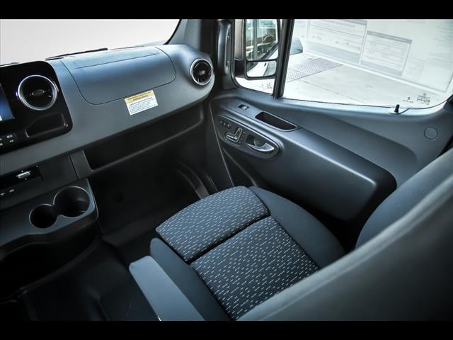 2025 Mercedes-Benz Sprinter 2500