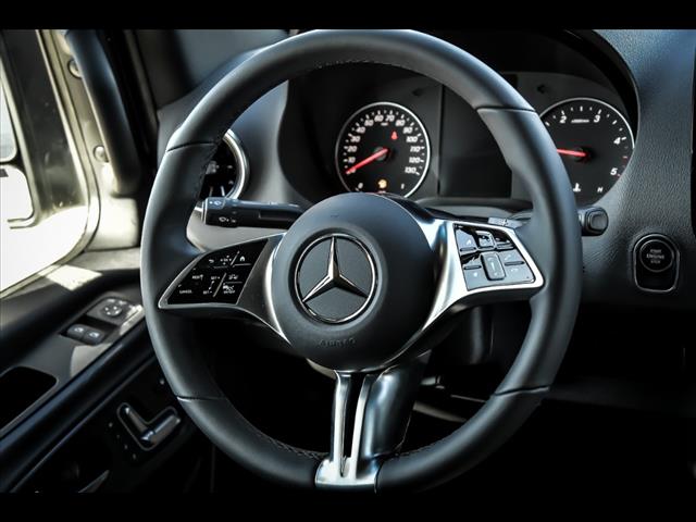 2025 Mercedes-Benz Sprinter 2500
