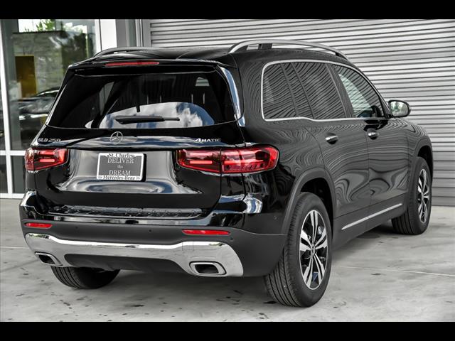 2025 Mercedes-Benz GLB GLB 250 4MATIC