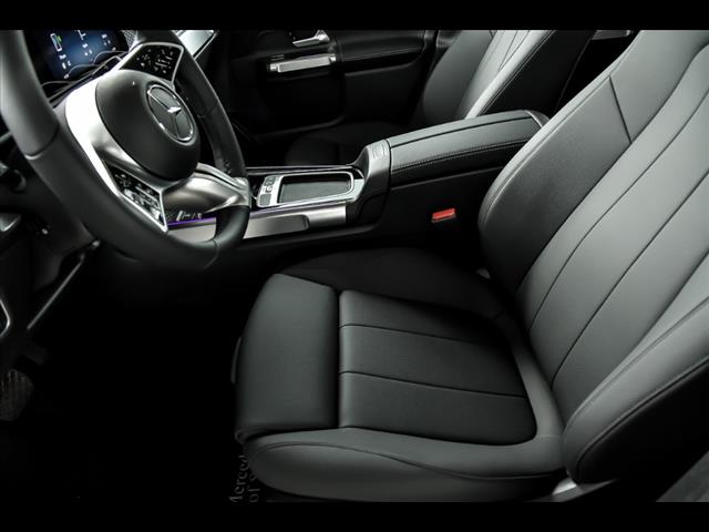 2025 Mercedes-Benz GLB GLB 250 4MATIC