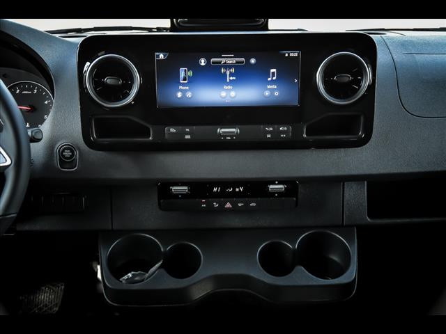 2025 Mercedes-Benz Sprinter 2500