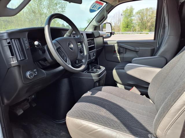 2023 Chevrolet Express 2500