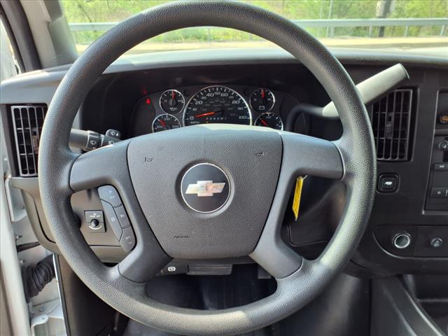 2023 Chevrolet Express 2500