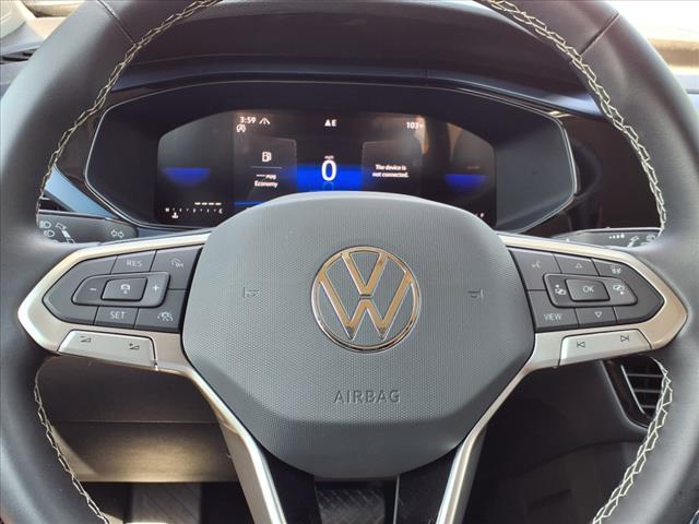 2023 Volkswagen Taos SE 4Motion