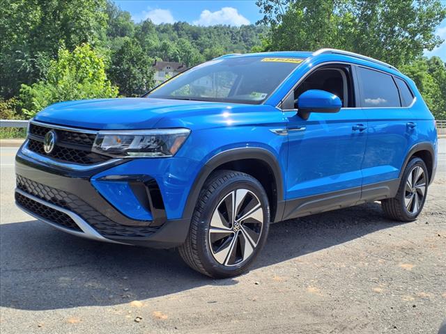 2023 Volkswagen Taos SE 4Motion