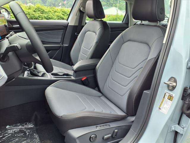 2025 Volkswagen Jetta SEL