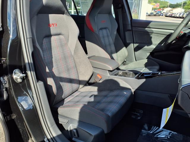2025 Volkswagen Golf GTI S