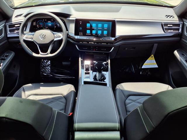 2025 Volkswagen Atlas Cross Sport SE 4Motion
