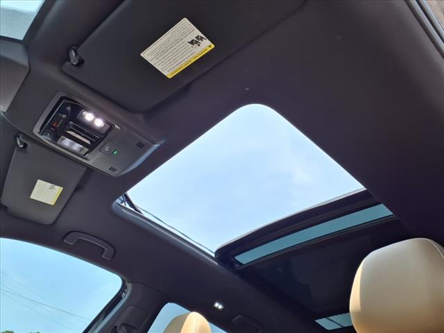 2025 Volkswagen Atlas Cross Sport SE 4Motion