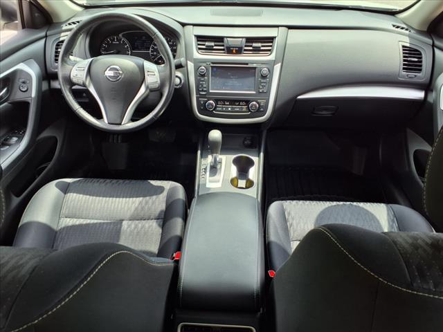 2017 Nissan Altima 2.5 SV