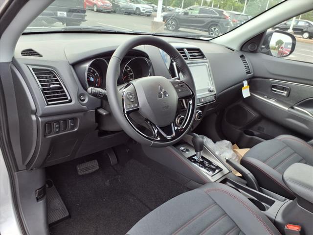2025 Mitsubishi Outlander Sport SE