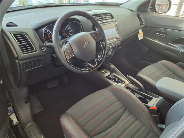 2025 Mitsubishi Outlander Sport SE