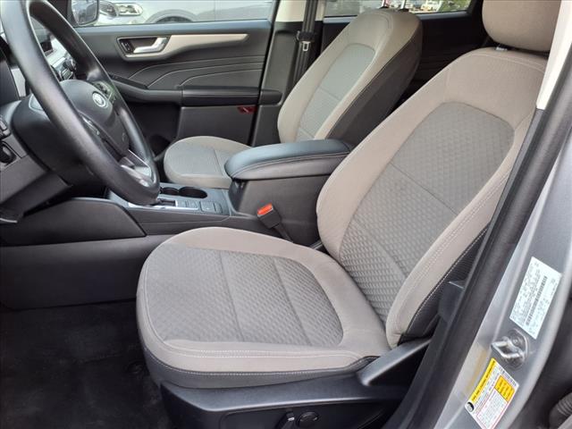 2021 Ford Escape Hybrid SE