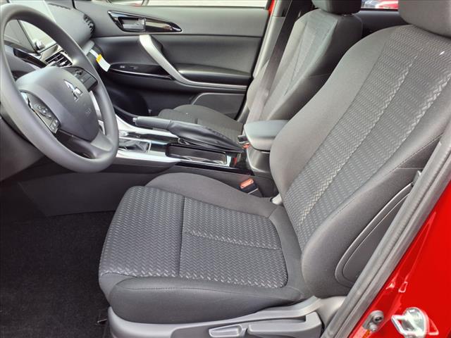 2025 Mitsubishi Eclipse Cross LE