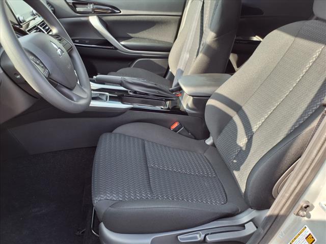 2025 Mitsubishi Eclipse Cross LE