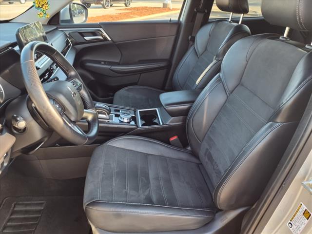 2024 Mitsubishi Outlander SE Black Edition