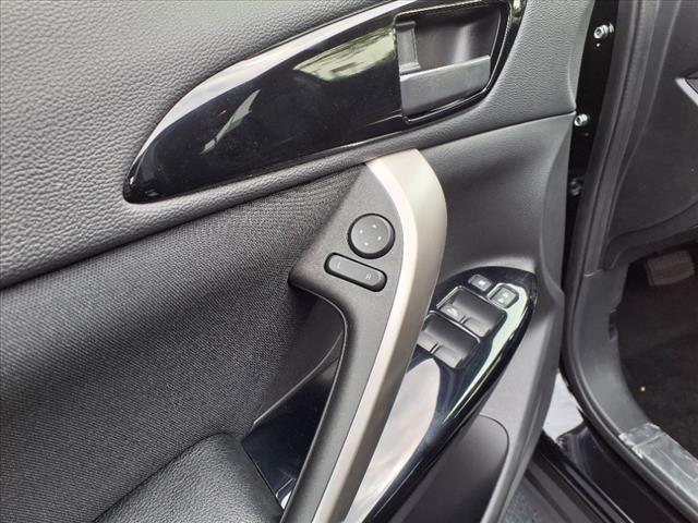 2025 Mitsubishi Eclipse Cross LE