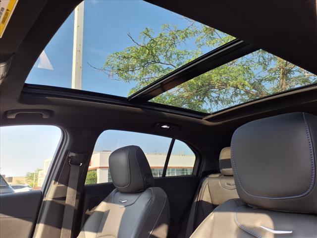 2024 Cadillac XT4 Sport