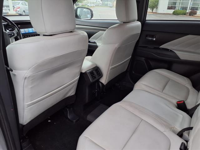 2022 Mitsubishi Outlander PHEV SEL