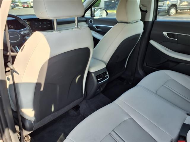 2024 Hyundai SONATA Hybrid SEL