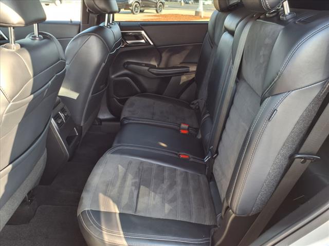2024 Mitsubishi Outlander SE Black Edition