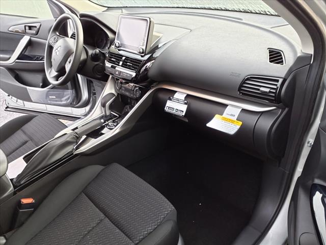 2025 Mitsubishi Eclipse Cross LE