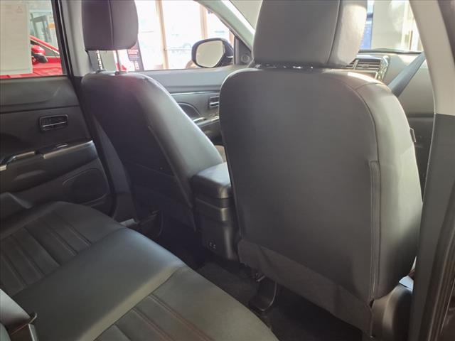 2025 Mitsubishi Outlander Sport SE