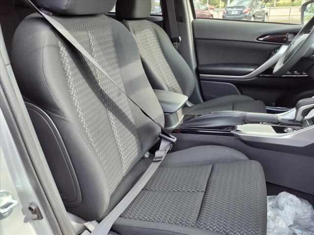 2025 Mitsubishi Eclipse Cross LE