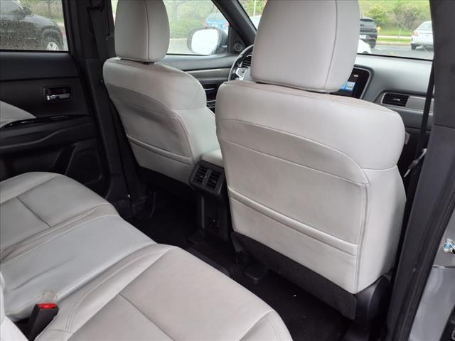 2022 Mitsubishi Outlander PHEV SEL