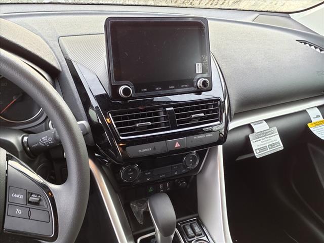 2025 Mitsubishi Eclipse Cross LE