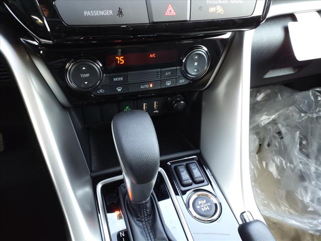 2025 Mitsubishi Eclipse Cross LE