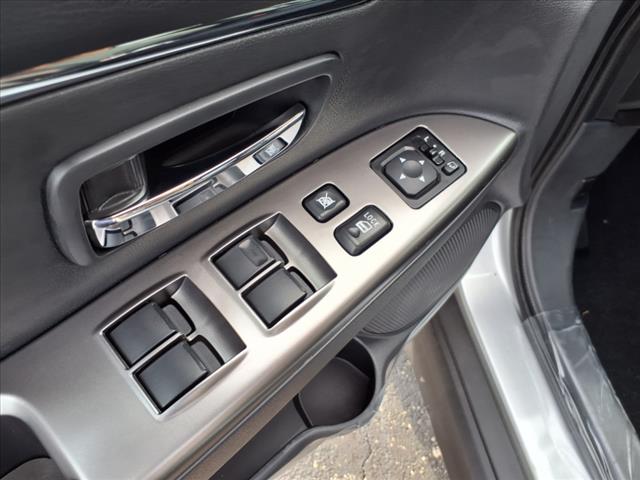 2025 Mitsubishi Outlander Sport SE
